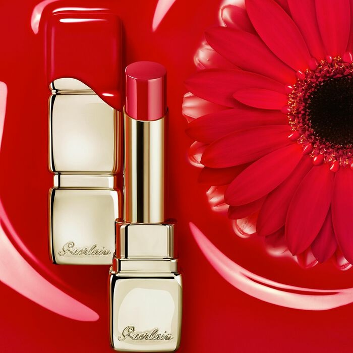 Guerlain KissKiss Shine Bloom 509 Wild Kiss - Rossetto Brillante Idratante con 95% di Ingredienti Naturali