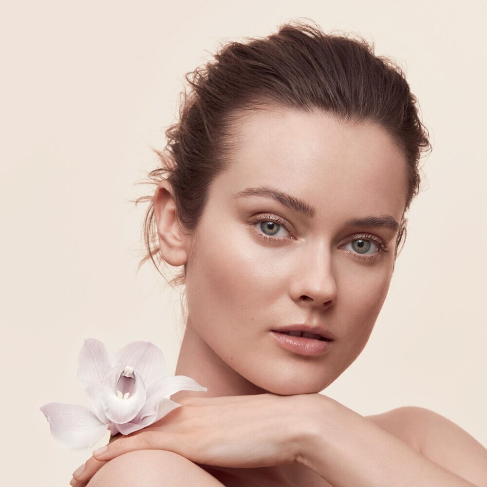 Guerlain Orchidée Impériale Brightening Le Sérum Lumière Yeux 15ml - Siero Occhi Illuminante, Antirughe, Antiocchiaie, Levigante e Rigenerante