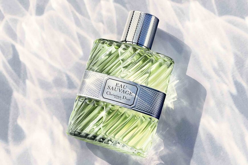 Dior Eau Sauvage Eau de Toilette Spray 50 ml - Fragranza Iconica per Uomo con Note Fresche di Agrumi