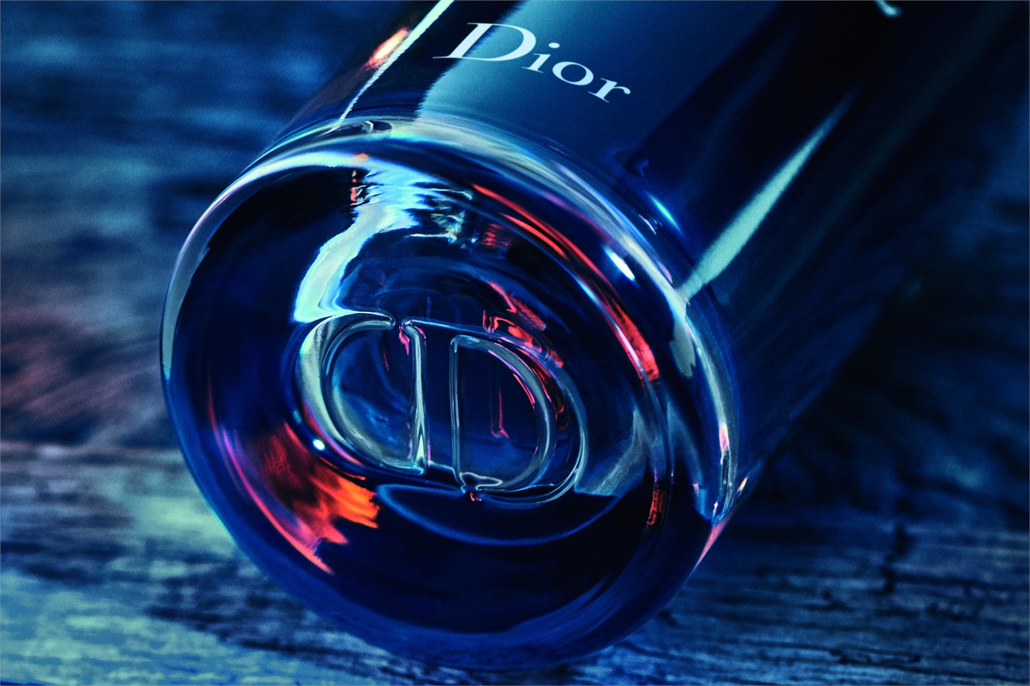 Dior Sauvage Eau de Parfum 60ml - Profumo da Uomo con Bergamotto di Calabria e Vaniglia della Papua Nuova Guinea