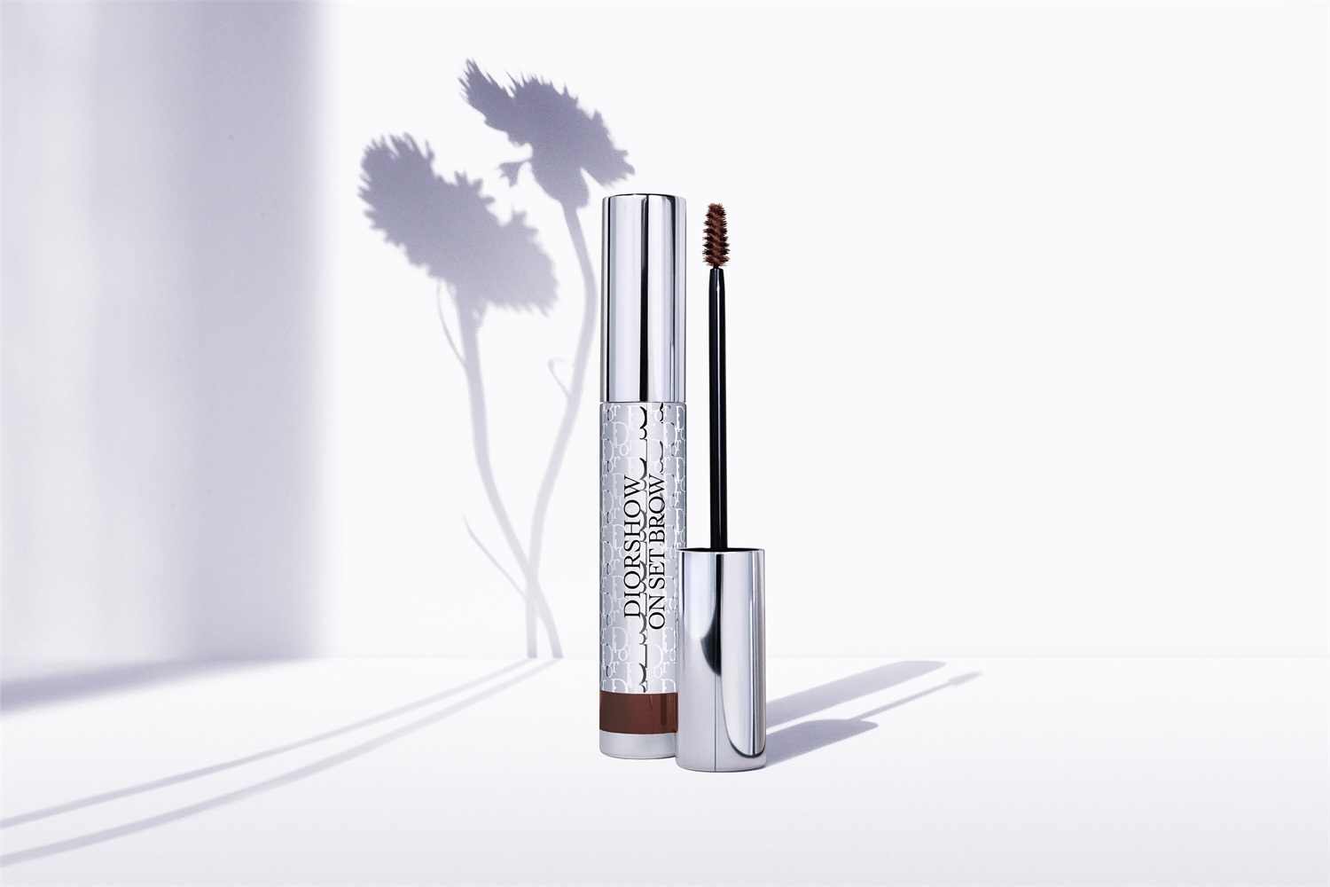 Dior Diorshow On Set Brow Mascara per Sopracciglia 03 Brown - 5 ml, Waterproof con 90% Ingredienti Naturali, Volume e Tenuta 24 Ore