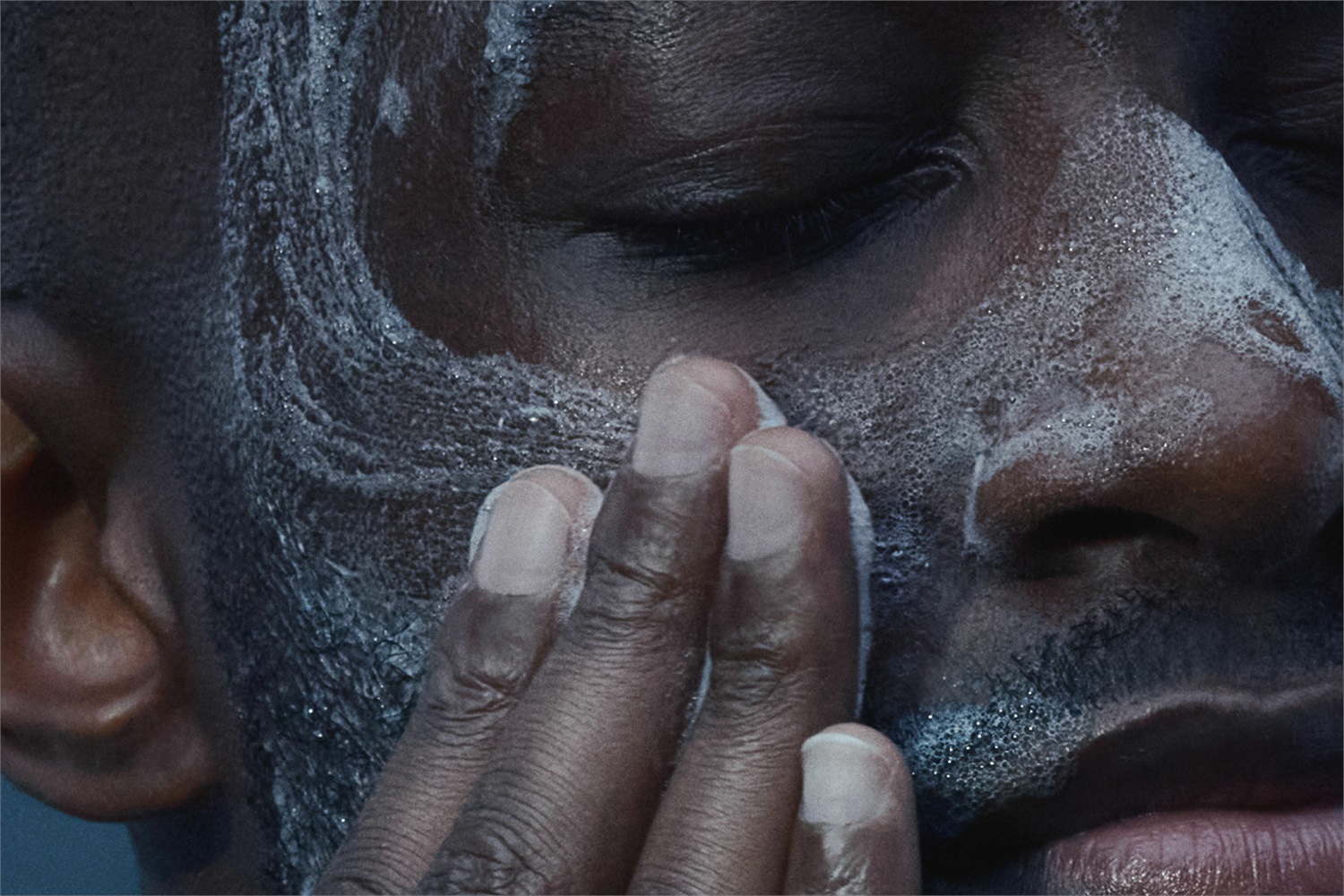 Dior Sauvage Detergente Viso 125 ml - Gel Purificante con Carbone Nero e Cactus per Uomo