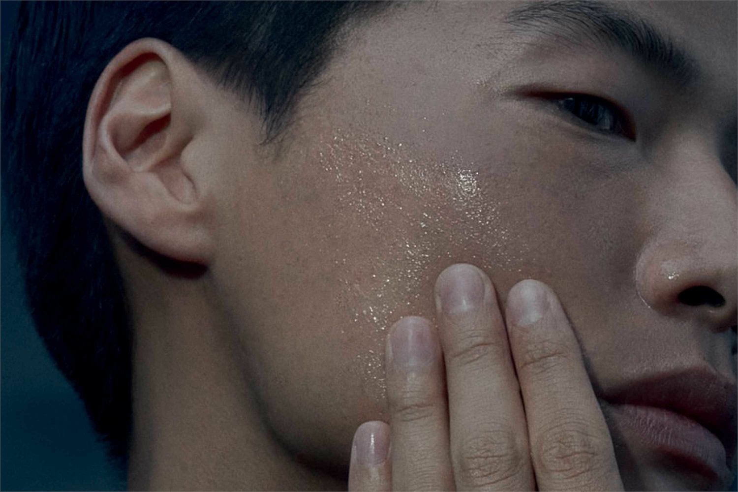 DIOR Sauvage La Lozione Tonificante Viso 100 ml - Gel Energizzante con Estratto di Cactus per Uomo