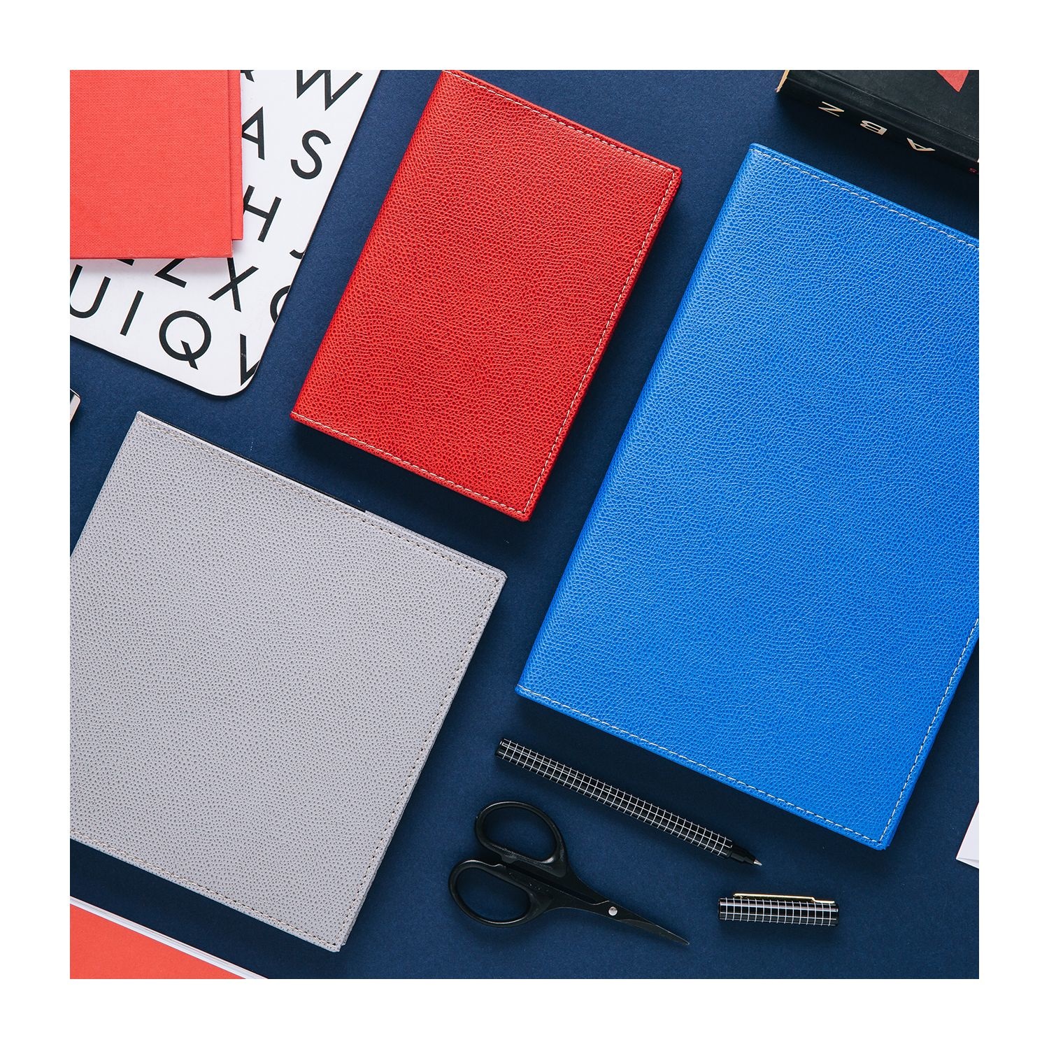 Quo Vadis Prenote Club Agenda Settimanale 2025 A4 Rosso - 21x29,7 cm, 160 Pagine, Copertina Amovibile