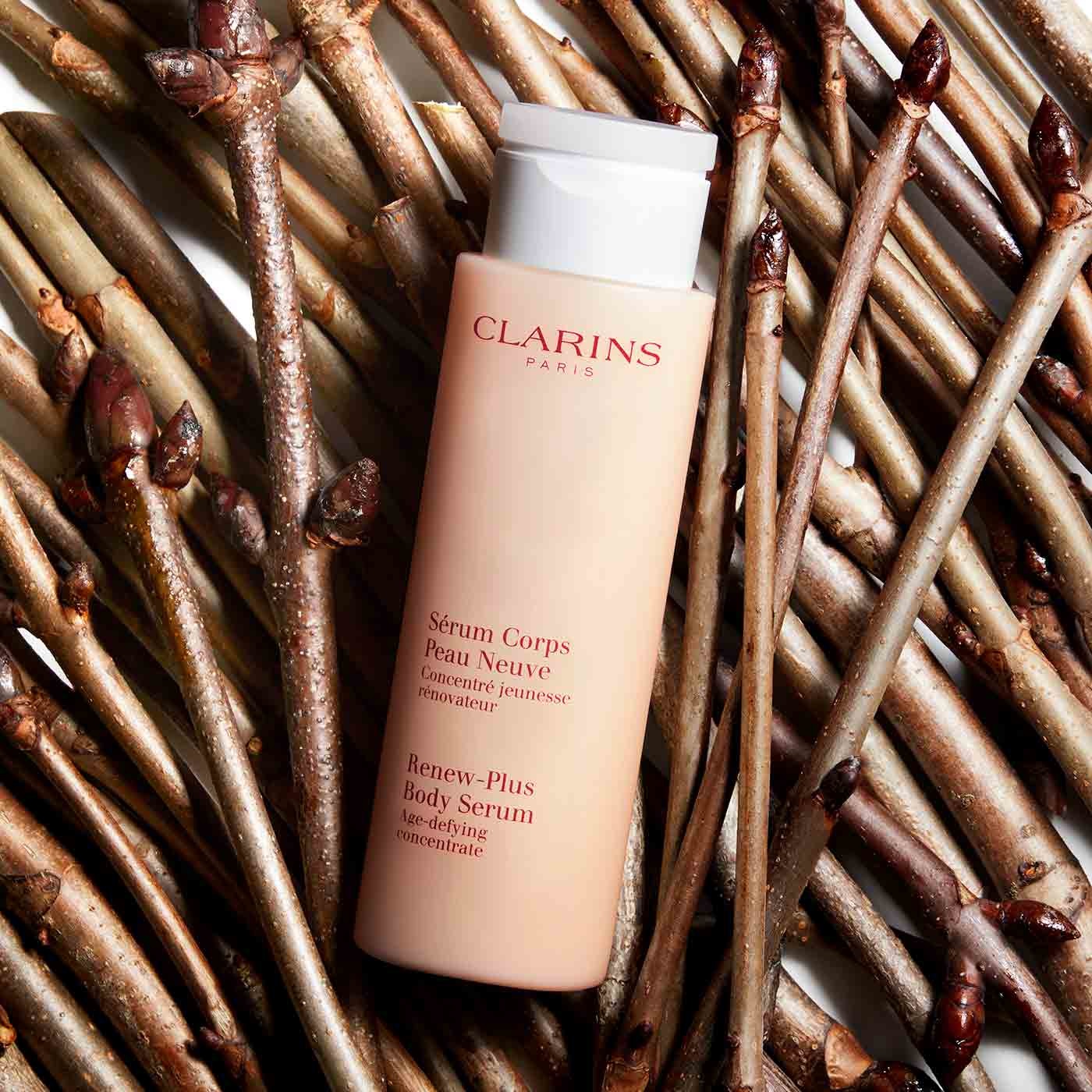 Clarins Sérum Corps Peau Neuve 200 ml - Siero Idratante Antirughe e Rinnovante per una Pelle Luminosa e Levigata