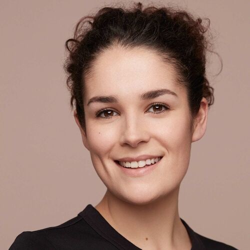 Clarins Skin Illusion Fondotinta Liquido Idratante SPF 15 - 108 Sand, Effetto Pelle Nuda, 30ml