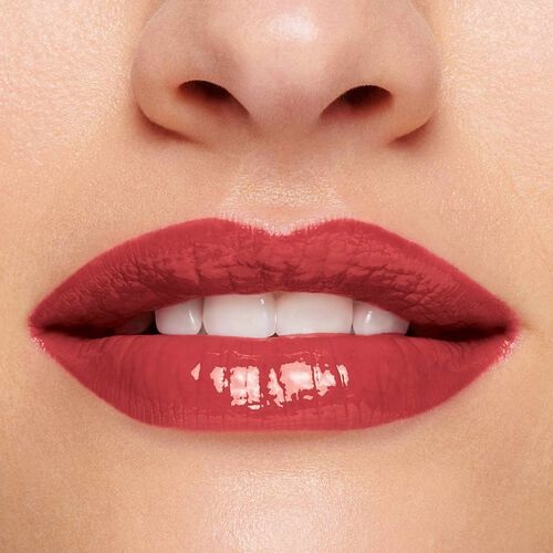 Clarins Lip Comfort Oil Intense 04 Intense Rosewood - Olio labbra idratante e brillantezza a specchio, 7 ml