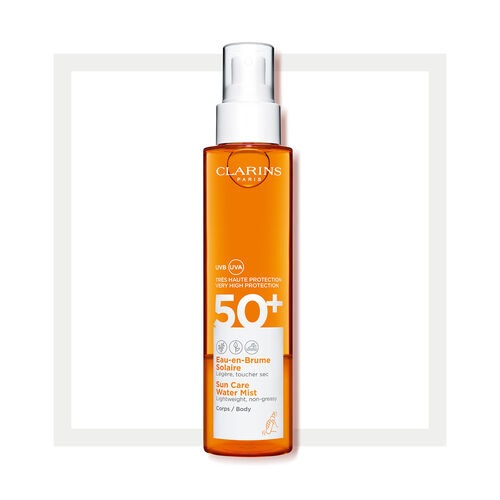 Clarins Acqua in Spray Solare SPF 50 150 ml - Protezione Molto Alta, Idratante e Fresco