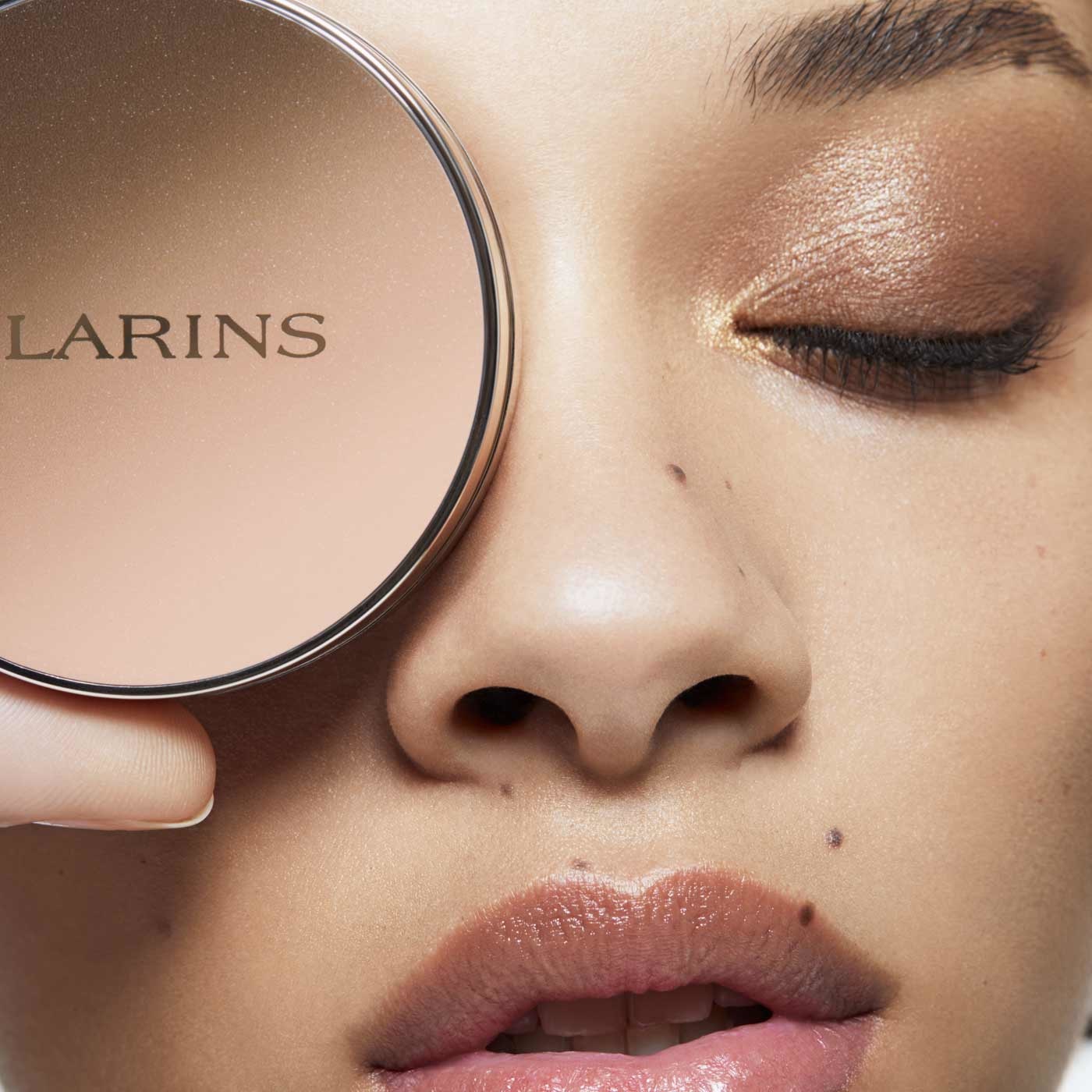 Clarins Ombre 4 Colour Eye Palette 4,2 g - Palette di ombretti per evidenziare e modellare gli occhi
