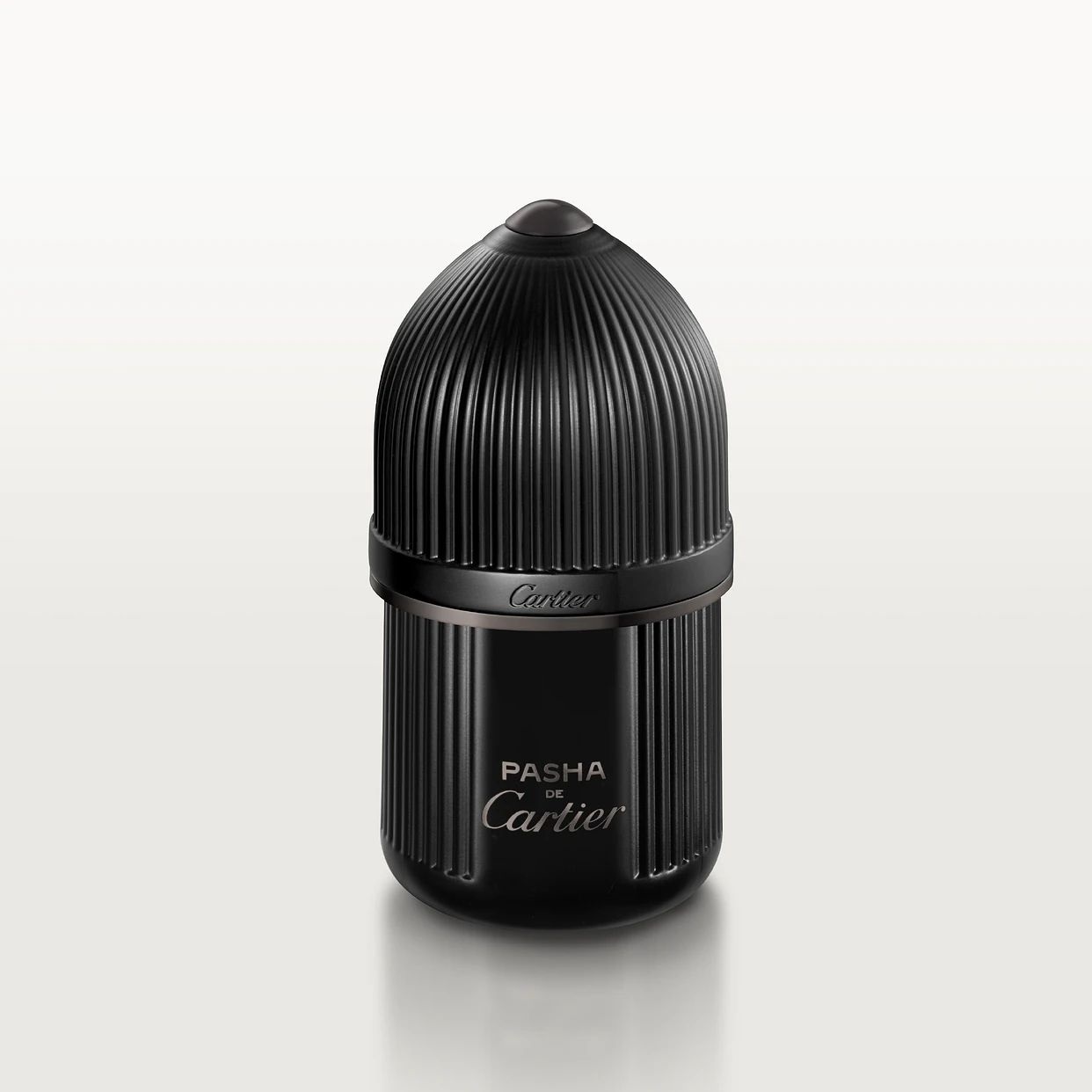 Cartier Pasha de Cartier Noir Absolu Parfum 50ml - Fragranza inaspettata, audace e misteriosa con note di legno bruciato e zucchero caramellato