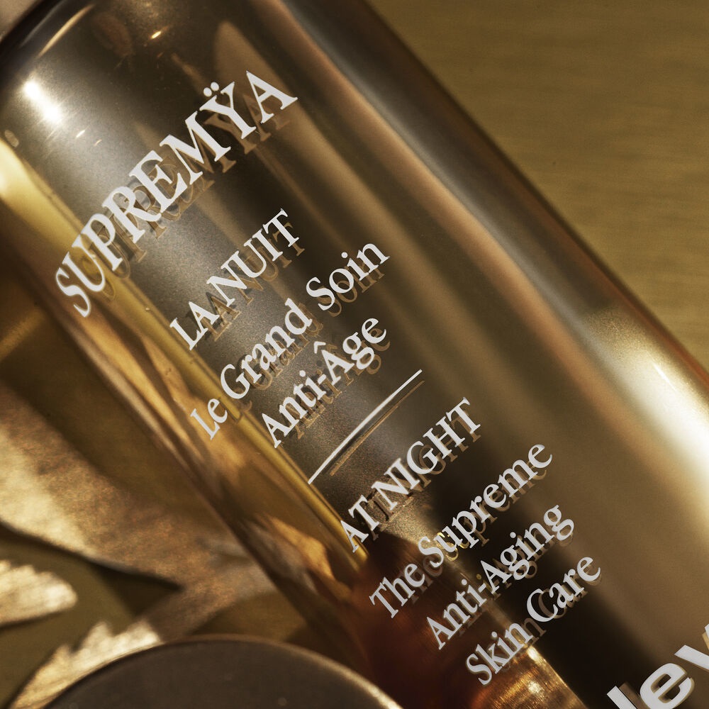 Sisley Supremÿa La Nuit Le Grand Soin Trattamento Anti-Age Notte 50 ml - Rigenerante e Fluido
