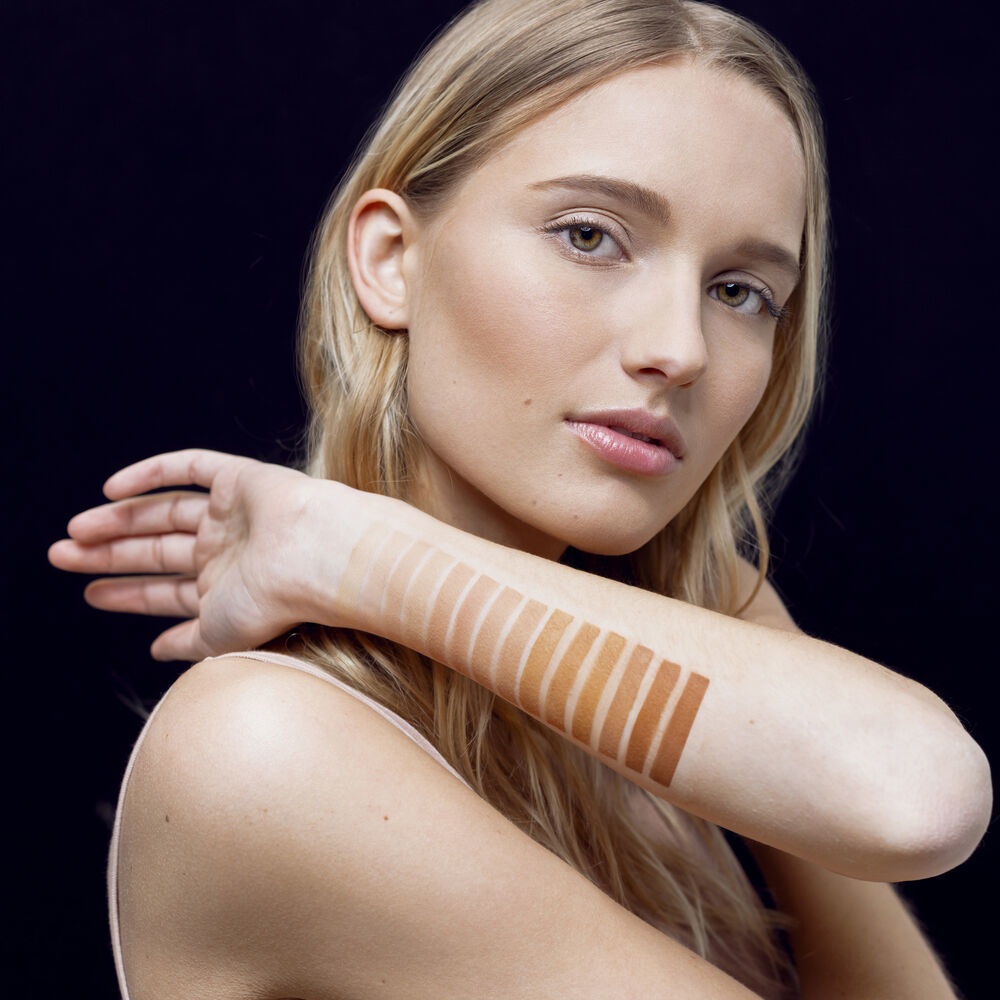 Sisley Phyto-Teint Ultra Éclat Fondotinta Liquido 30 ml 5 Golden - Effetto Blur, Oil Free, Luminosità e Lunga Tenuta