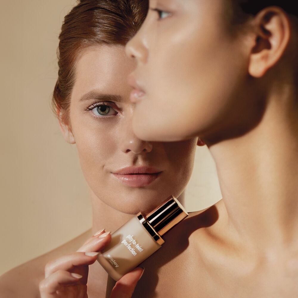 Sisley Phyto-Teint Perfection Fondotinta Opacizzante 3W2 Hazel 30 ml - Alta Coprenza e Ideal Skin Complex