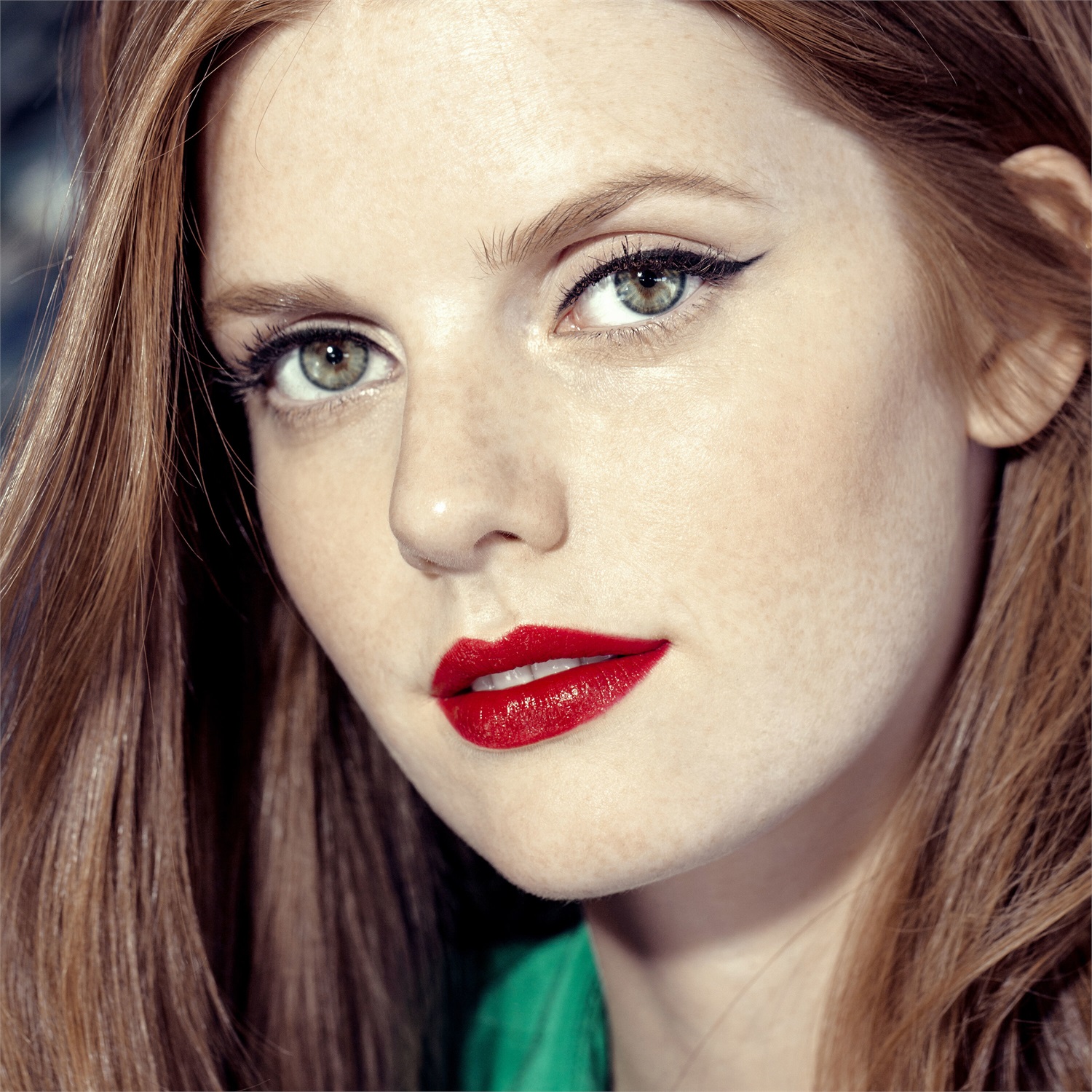 Sisley So Intense Eyeliner 1ml - Eyeliner Morbido Nero Intenso con Peptide Vitaminizzato e Arginina per Ciglia Forti