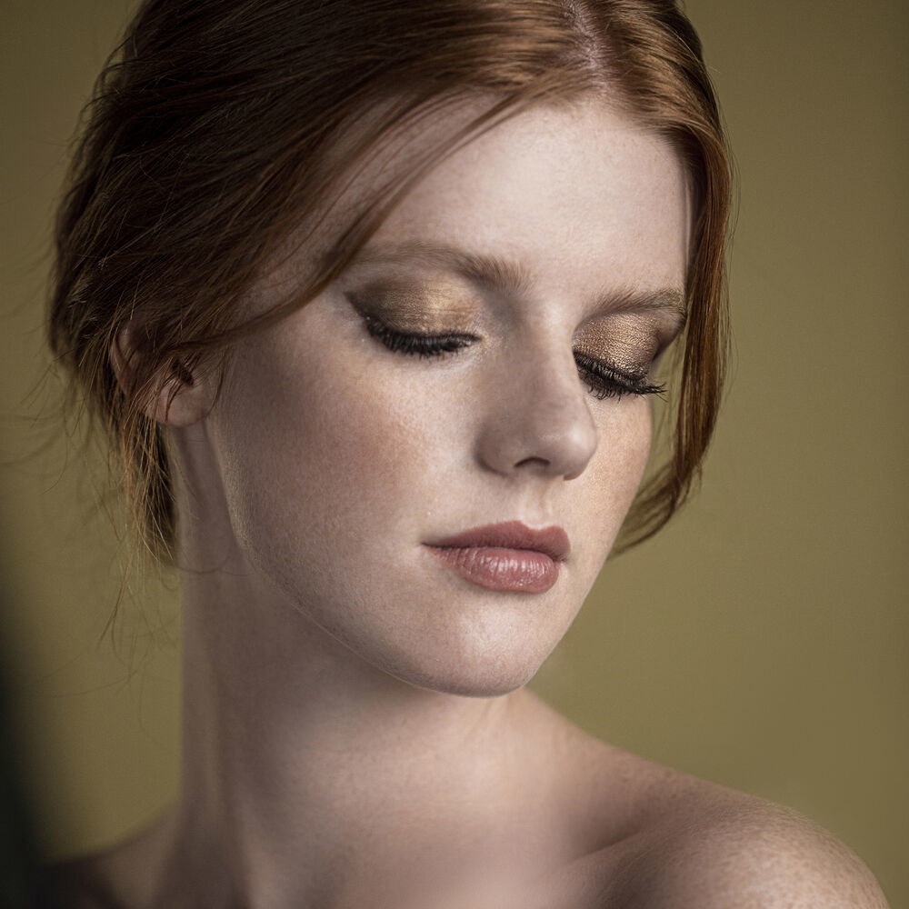 Sisley Les Phyto-Ombres 41 Glow Gold Ombretto Ibrido 1,8 g - Texture Metà Polvere e Metà Crema, Finiture Mat, Satinato, Metallico, Glow e Pailleté