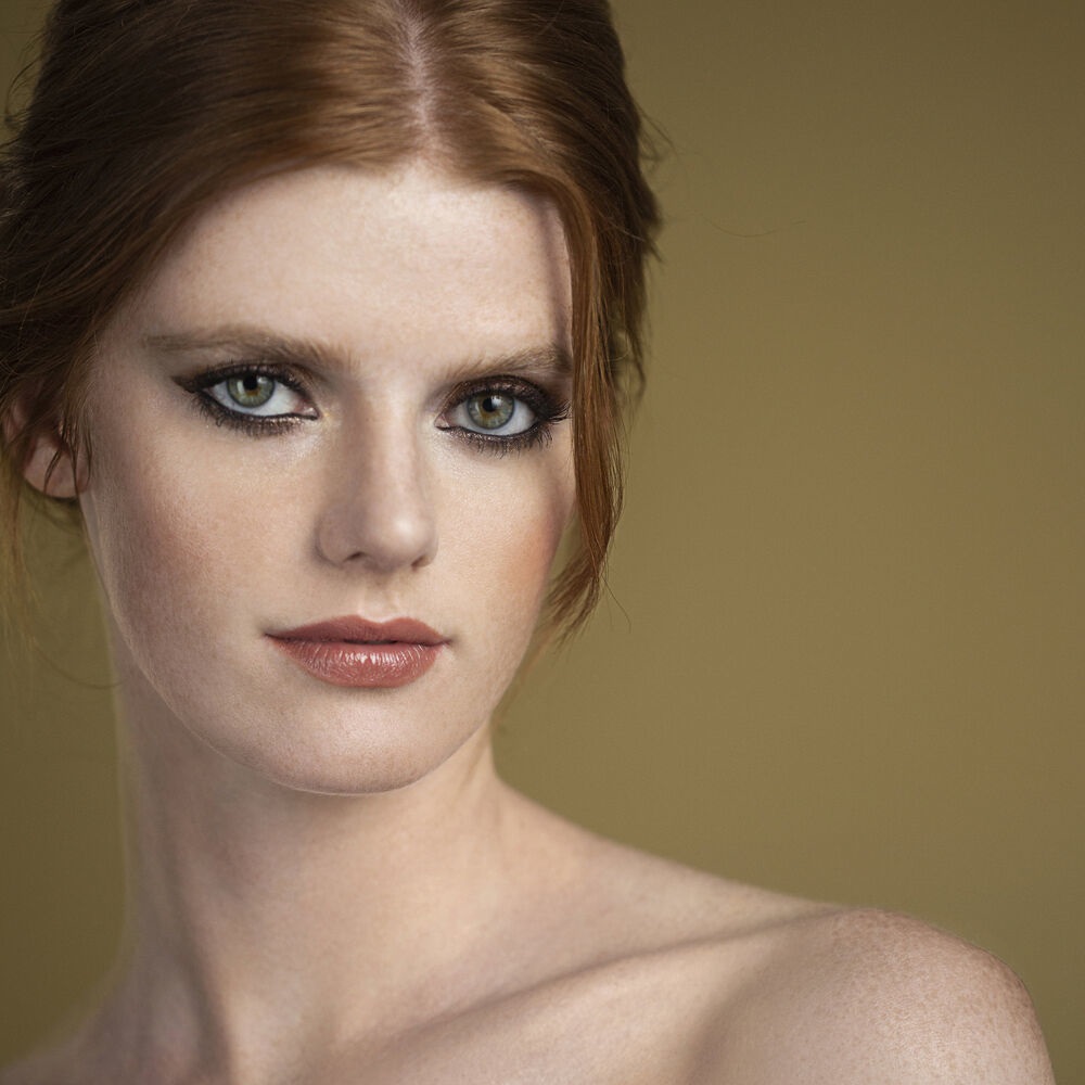 Sisley Phyto-Eye Twist 01 Topaze - Ombretto, Matita e Eyeliner 1,5 g con Mina Jumbo Fondente e Lunga Tenuta