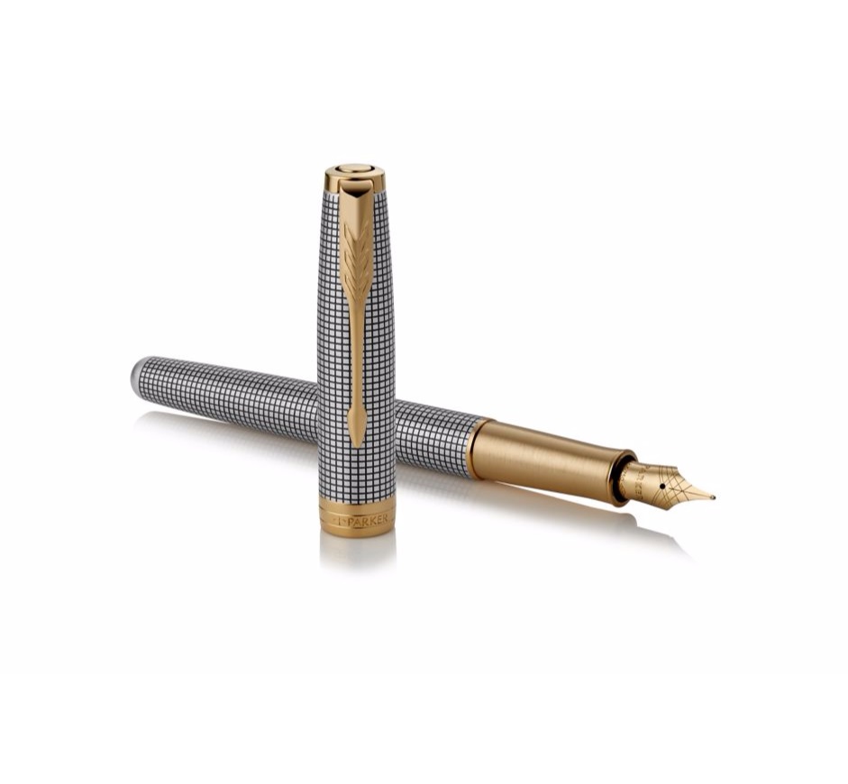 Parker Sonnet Penna Stilografica Argento Sterling Ciselé F - Inchiostro Nero, Dettagli Placcati in Oro