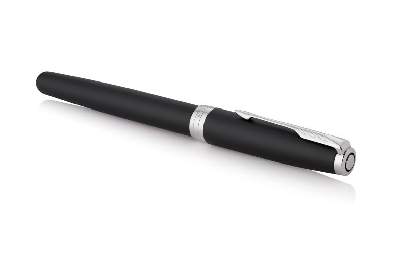 PARKER Sonnet Penna Roller Nero Opaco con Finiture in Palladio, Pennino Sottile, Confezione Regalo