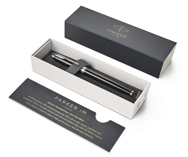 Parker IM Penna Stilografica Media (M) Nero Laccato con Finiture Cromate - Confezione Regalo
