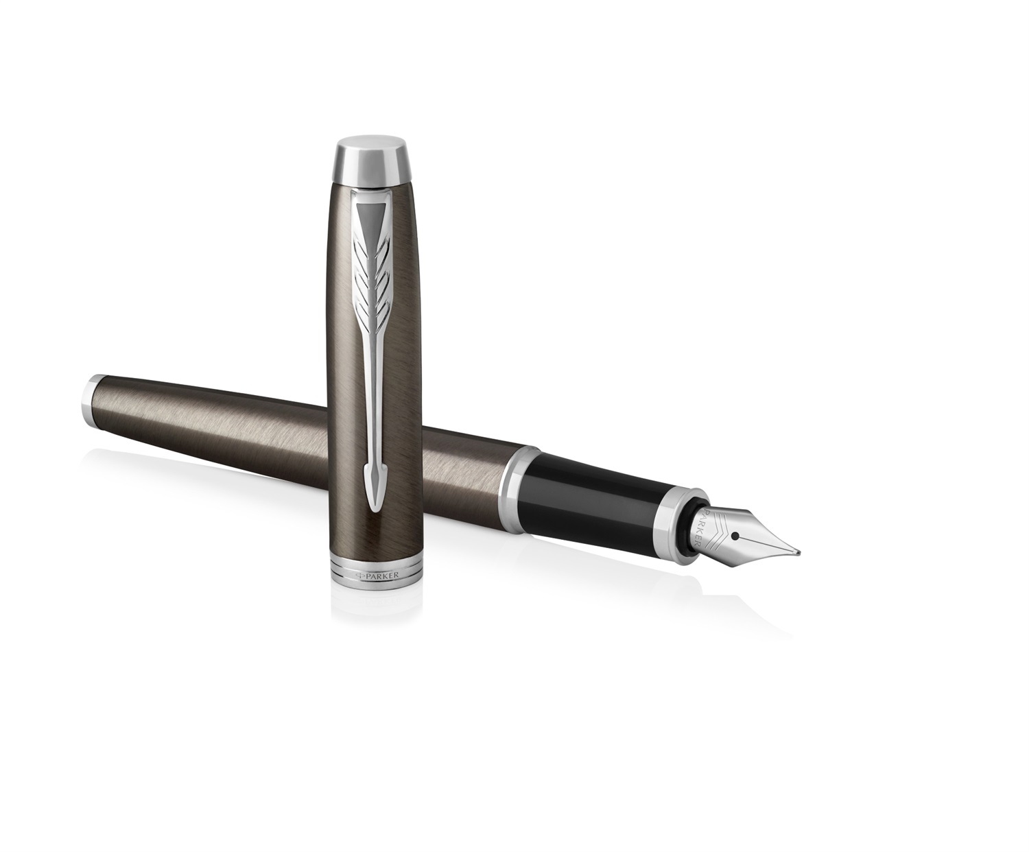 Parker IM Penna Stilografica Punta Media M - Dark Espresso con Inchiostro Blu e Astuccio