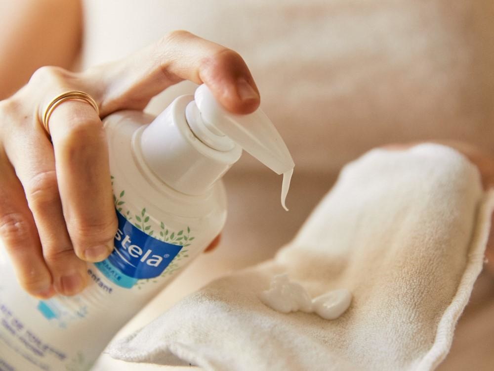 Mustela Hydra Baby Latte Detergente 500 ml - Latte Detergente per Bambini con Perseose di Avocado