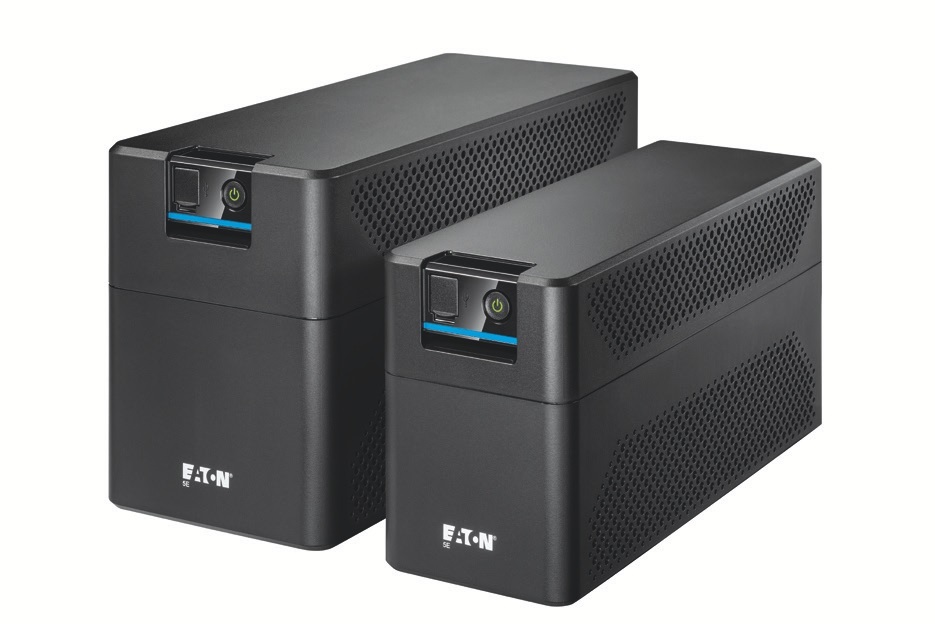 Eaton 5E 1600 USB Gruppo di Continuità (UPS) A Linea Interattiva 1,6 kVA 900 W con 6 Prese AC - Nero