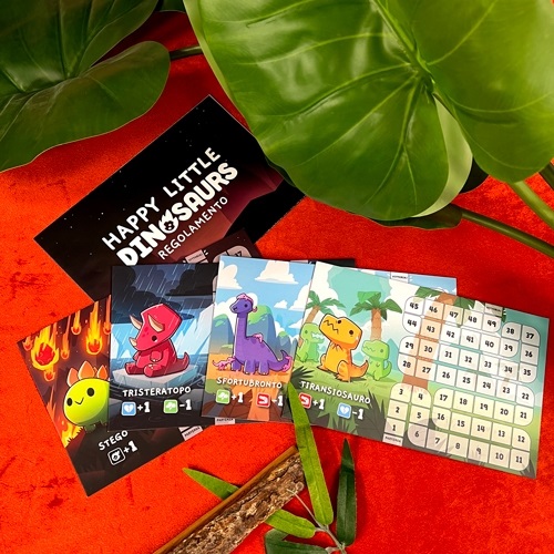 Asmodee Happy Little Dinosaurs - Gioco da Tavolo per 2-4 Giocatori, Età 8 , Edizione Italiana
