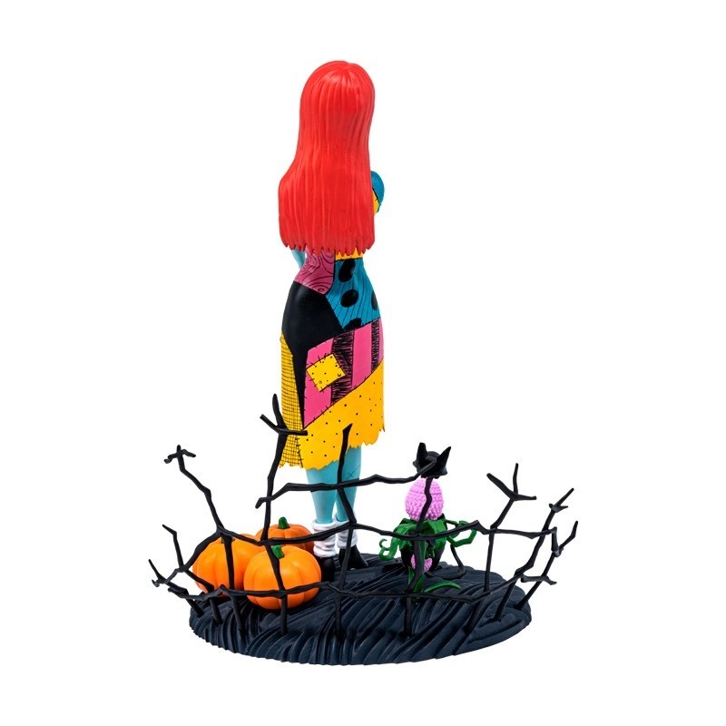 ABYstyle The Nightmare Before Christmas Sally Figura da Collezione 1:10 - Esclusiva Halloween 18 cm