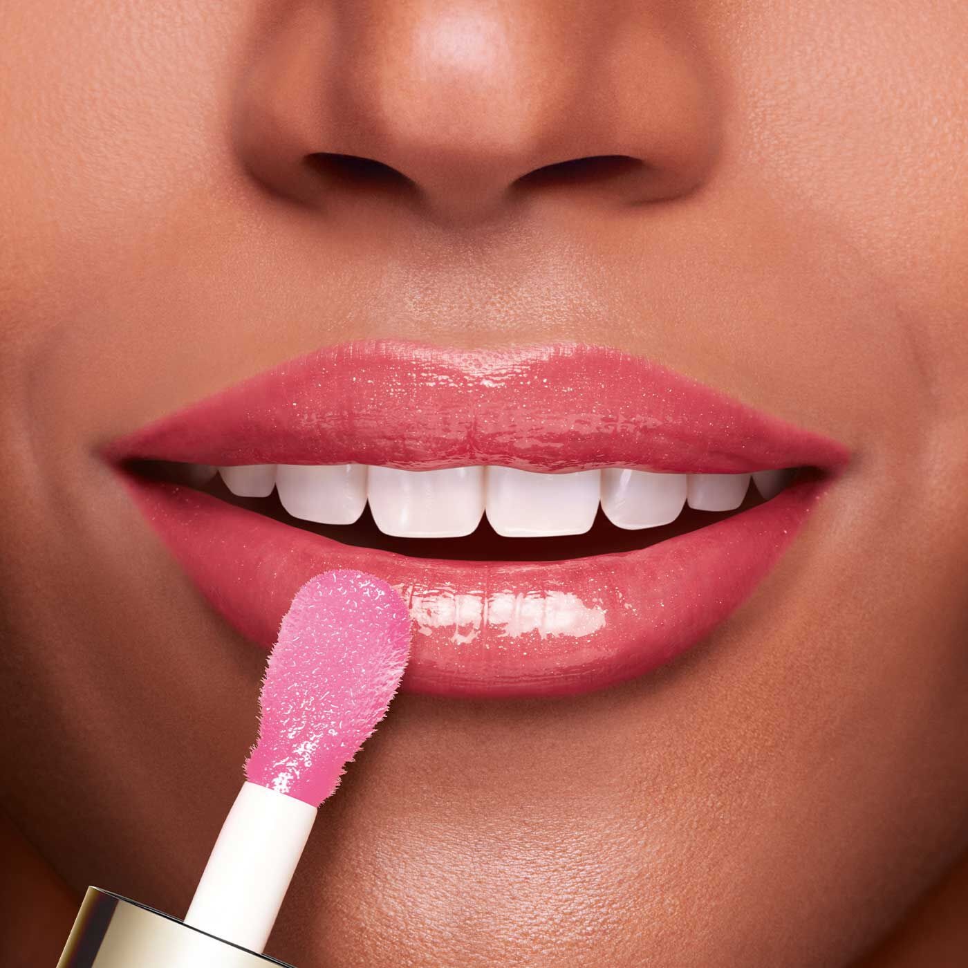 Clarins Lip Comfort Oil 04 Pitaya - Olio labbra idratante e nutriente 7 ml