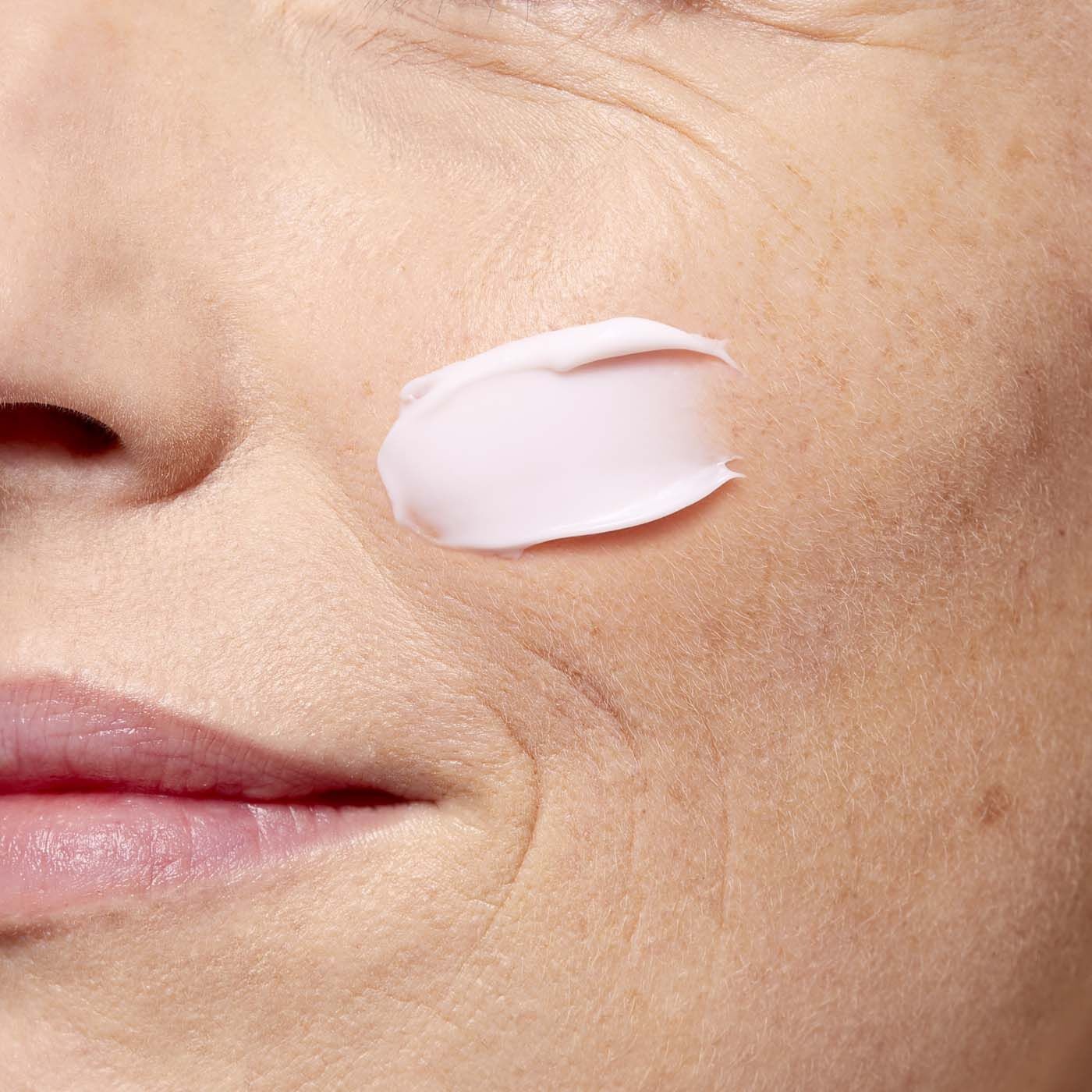 Clarins Multi-Intensive Crema Giorno Antietà 50 ml - Per Tutti i Tipi di Pelle, Effetto Lifting e Anti-Rughe