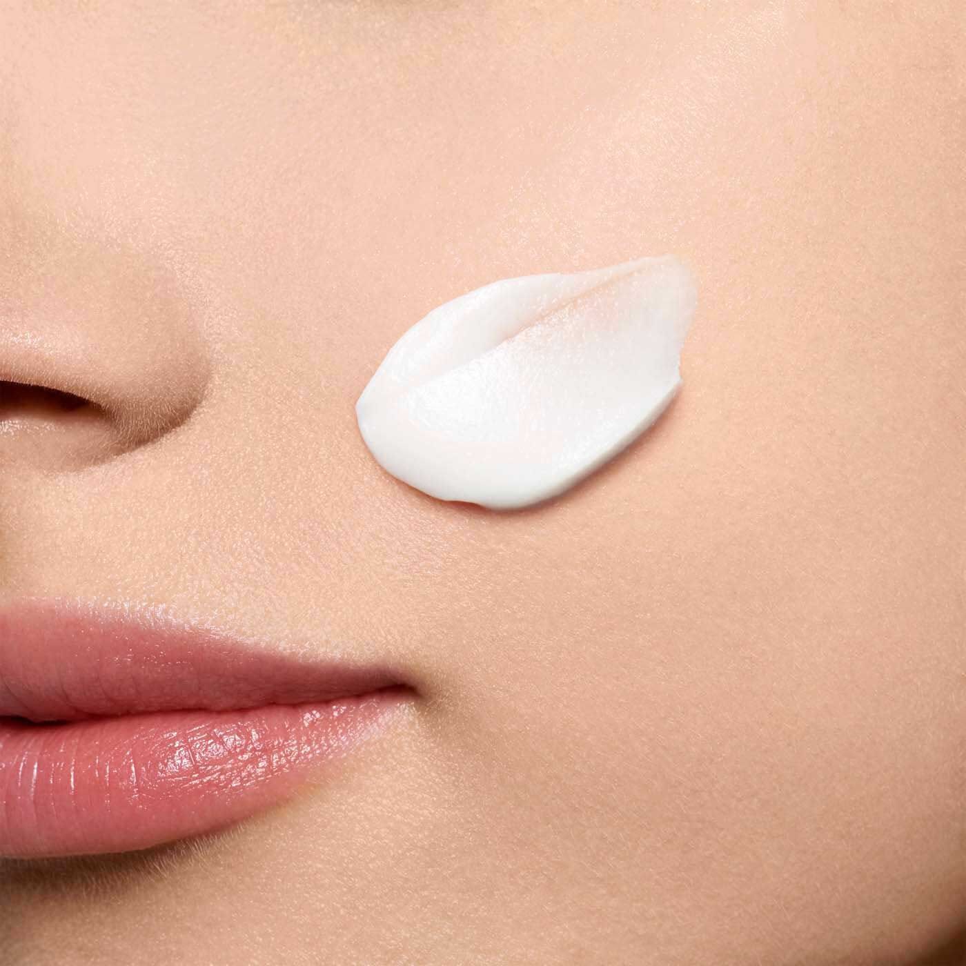 Clarins Hydra-Essentiel [HA²] Crema Notte Rimpolpante Idratante 50 ml - Idratazione Intensa per Tutti i Tipi di Pelle