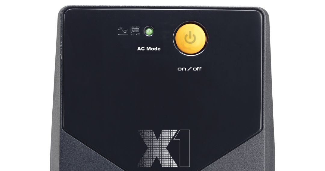 INFOSEC X1 EX 2000VA UPS Line Interactive con USB - Gruppo di Continuità 1200 W, 4 Prese Schuko, Backup fino a 45 min