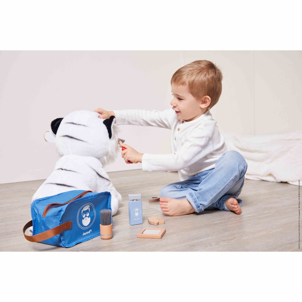 Janod Valigetta del Barbiere in Legno - Set Completo con 7 Accessori per Bambini dai 3 Anni