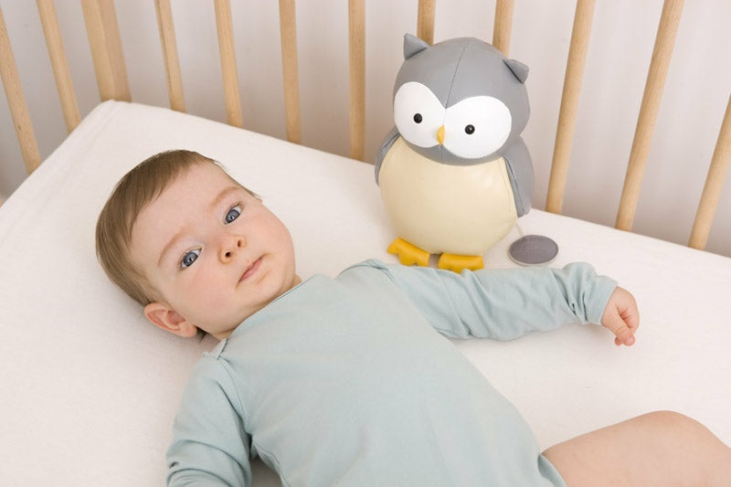 Little Big Friends Carillon Musicale Morbido - Nicoletta la Civetta, Facile da Pulire e con Melodie Diverse