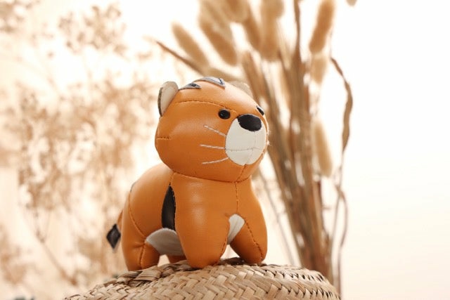 Little Big Friends Tim il Tiger - Peluche Sonaglio Morbido per Bambini, Facile da Pulire e Decorazione per Cameretta