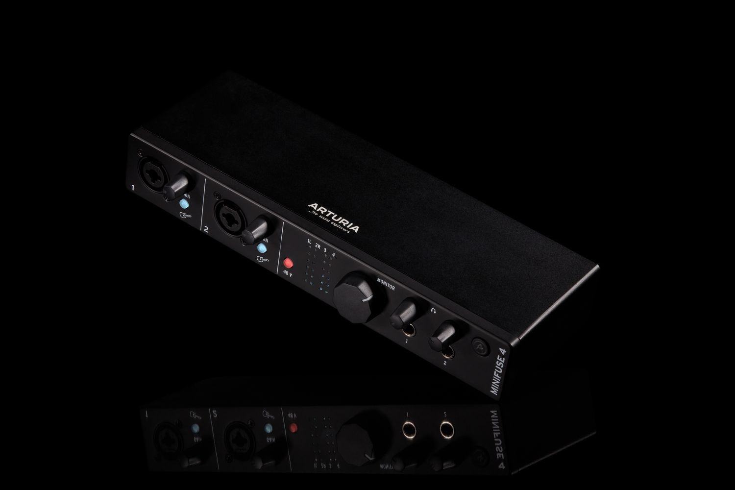 Arturia MiniFuse 4 - Interfaccia Audio e MIDI USB Compatta con Pacchetto Software Creativo - Nero