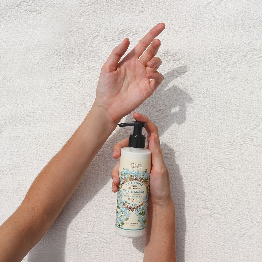 Panier Des Sens Lozione per il corpo Finocchio Marino Tonificante 250 ml - Idratante e Nutriente con Burro di Karité e Olio d'Oliva