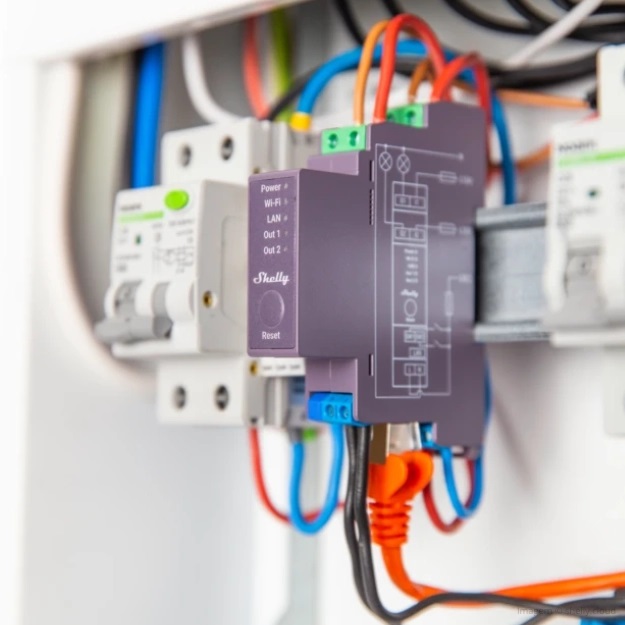 Shelly Pro 2 - Relè Interruttore Intelligente su guida DIN, 2 canali, 25A, Wi-Fi, LAN e Bluetooth, Compatibile con Alexa e Google Home