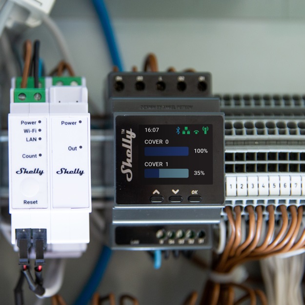 Shelly Pro Dual Cover/Shutter PM - Interruttore tapparelle Elettriche su guida DIN, 2 canali (16A), LAN, Wi-Fi e Bluetooth, con Misuratore di consumo elettrico, compatibile con Alexa e Google Home, App iOS e Android