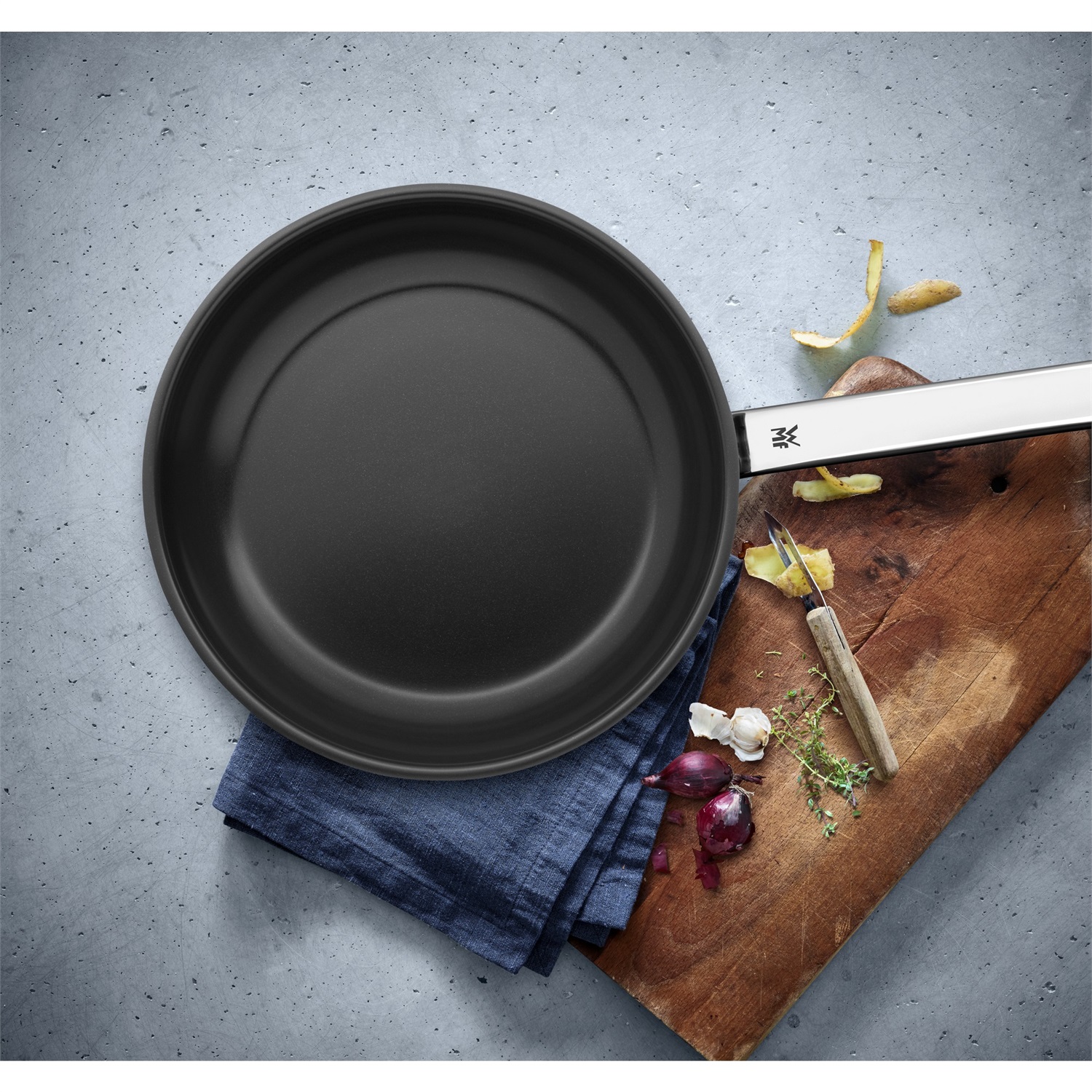 WMF Padella Antiaderente Ø 28 cm in Acciaio Inossidabile - Compatibile con Induzione