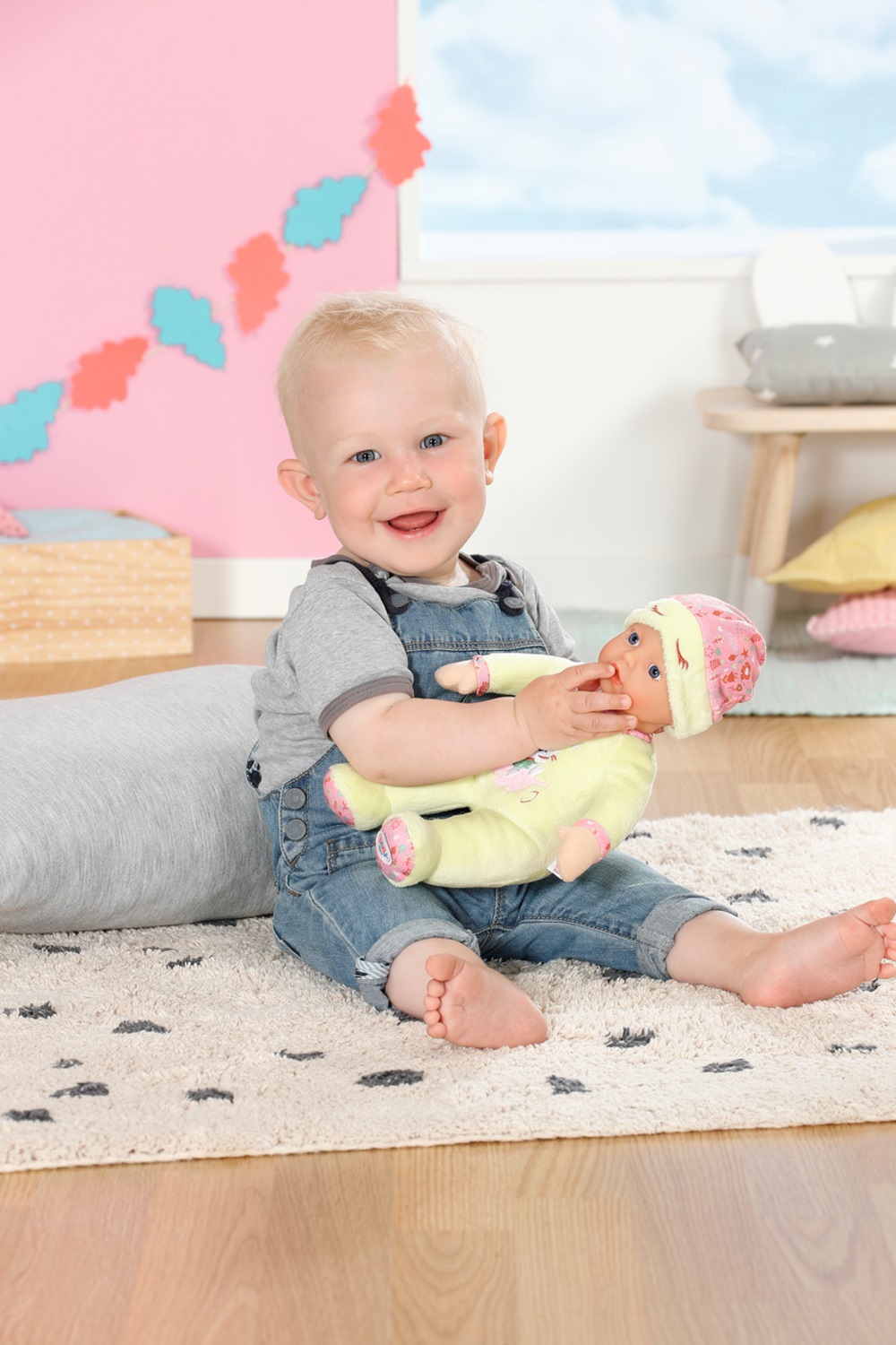 BABY born Sleepy per Neonati - Bambola di Pezza 30 cm con Sonaglio Integrato e Body Verde Lime