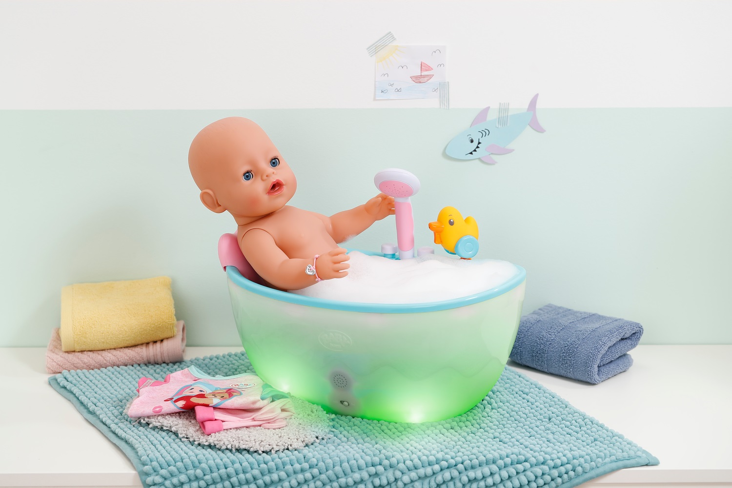 BABY born Emma - Bambola 43 cm con 10 funzioni, accessori inclusi, senza batterie, adatta per bambini da 3 anni