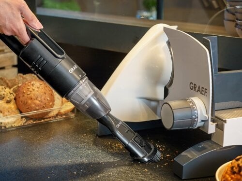 Graef KC 502 Aspirapolvere a Batteria Senza Filo Nero con Filtro HEPA F6 e Batteria 7,4V