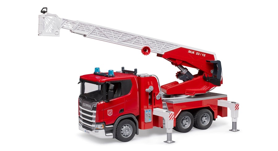 BRUDER Scania Super 560R Camion Pompieri con Scala Girevole, Pompa dell'Acqua e Modulo Luci e Suoni - Giocattolo per Bambini