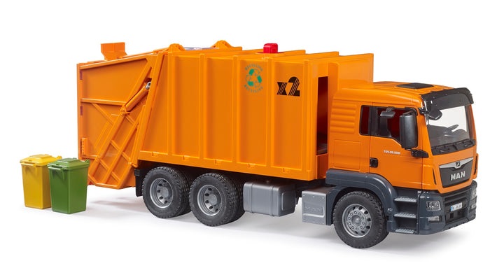 BRUDER MAN TGS Camion Trasporto Rifiuti Arancione con 2 Cassonetti - Giocattolo Scala 1:16