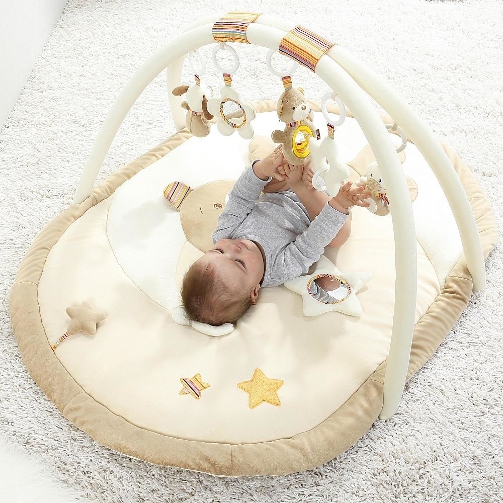 Fehn Palestrina 3-D Arcobaleno con 5 Giocattoli Rimovibili - Coperta per Gattonare per Neonati e Bambini da 0 Mesi