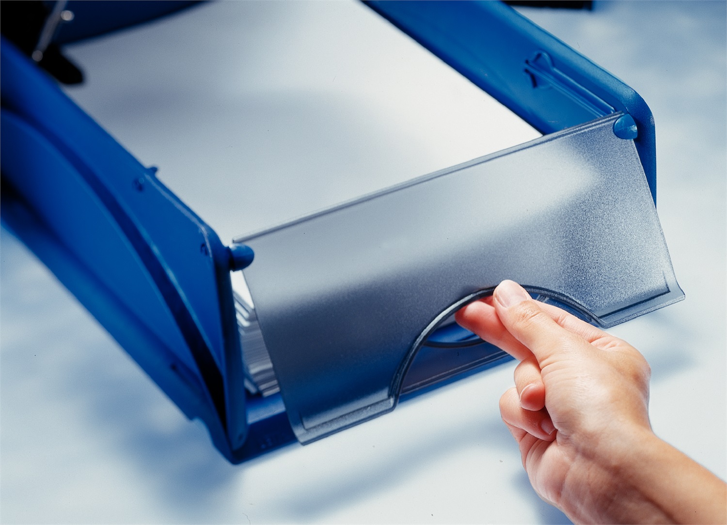 Leitz Vaschetta Portacorrispondenza Sorty A4 in Polistirene Riciclabile Nero - 25,5 x 36 x 11 cm