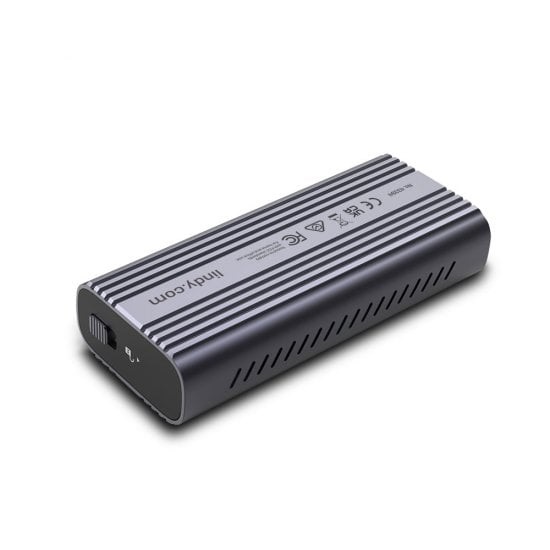 LINDY 43394 Case Esterno USB4 per SSD M.2 NVMe in Alluminio con Velocità di Trasferimento Fino a 40 Gbps