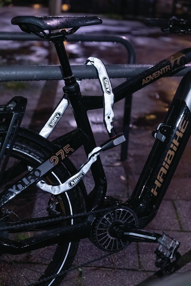 ABUS Lucchetto a Catena 6806K - 85 cm, Acciaio Temprato, Guaina in Tessuto, Grigio Riflettente, Livello di Sicurezza 6