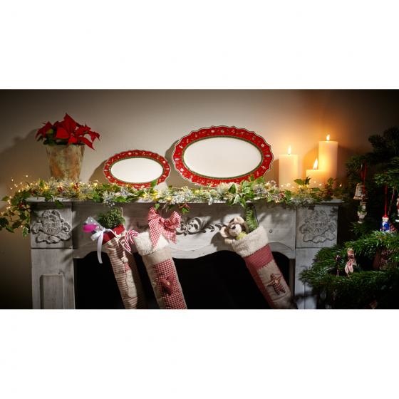 Villeroy & Boch Toy's Delight Piatto da Portata Ovale in Porcellana Premium 39cm - Rosso e Bianco, Adatto per Microonde, Design Natalizio